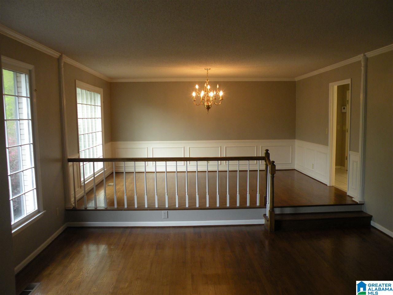 1406 Fox Run Sylacauga, AL 35150 - Photo 4 of 33