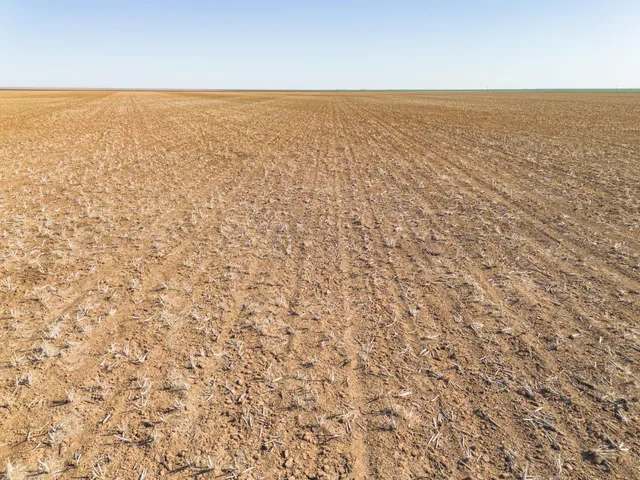 $5,145,002 | 1-941.51 1-941.51 Acres Pullman Road, Claude, TX 79019