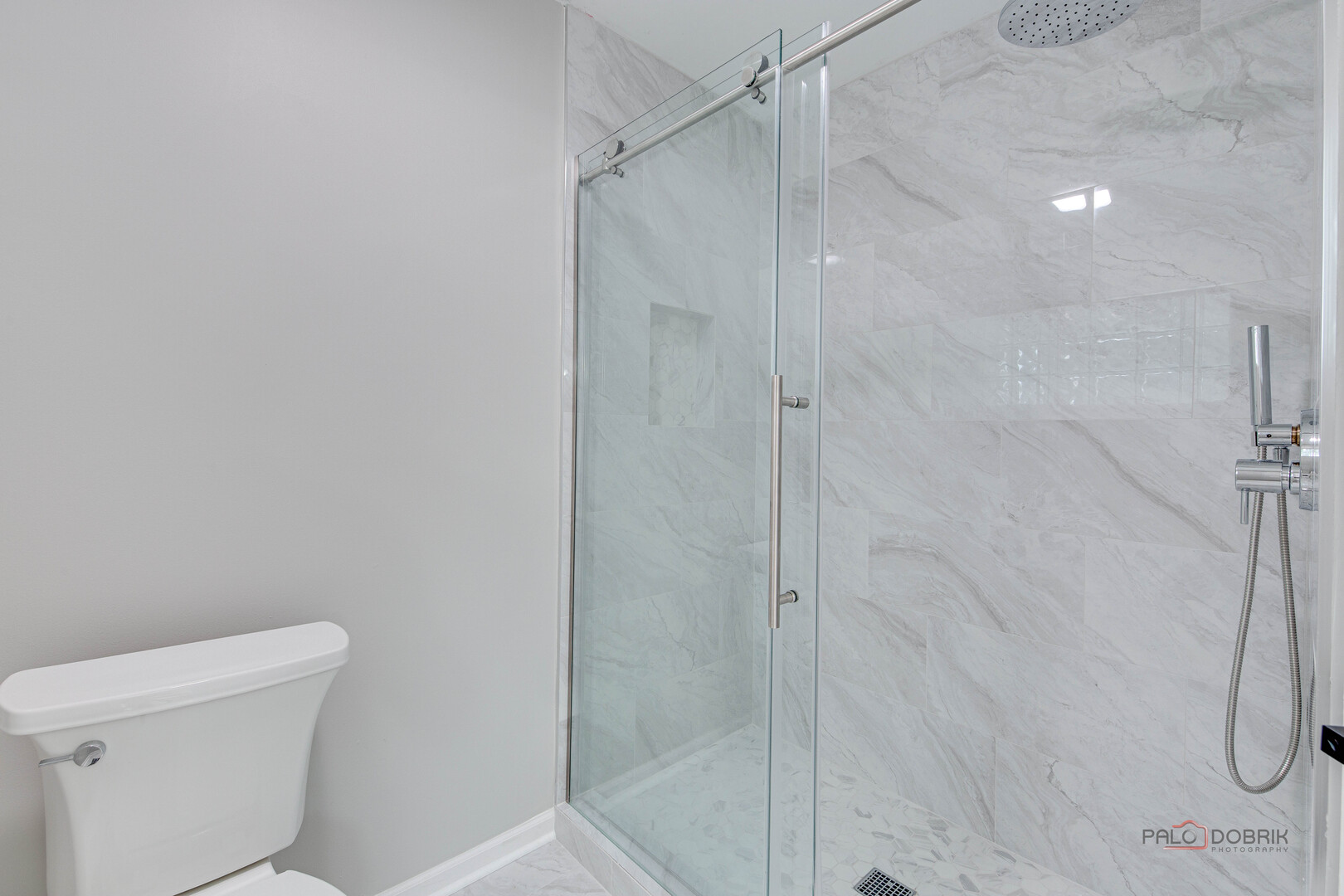 2627 Rutland Road Naperville, IL 60564 - Photo 5 of 44 Gallery Image 5