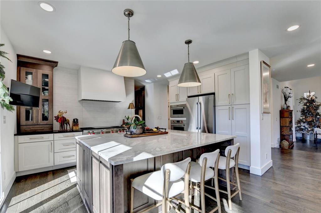 1789 Riverside Road Roswell, GA 30076 - Photo 14 of 65