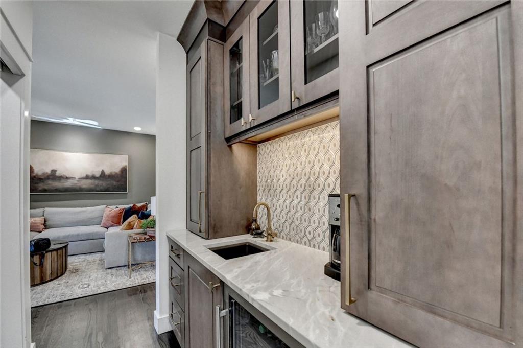 1789 Riverside Road Roswell, GA 30076 - Photo 21 of 65