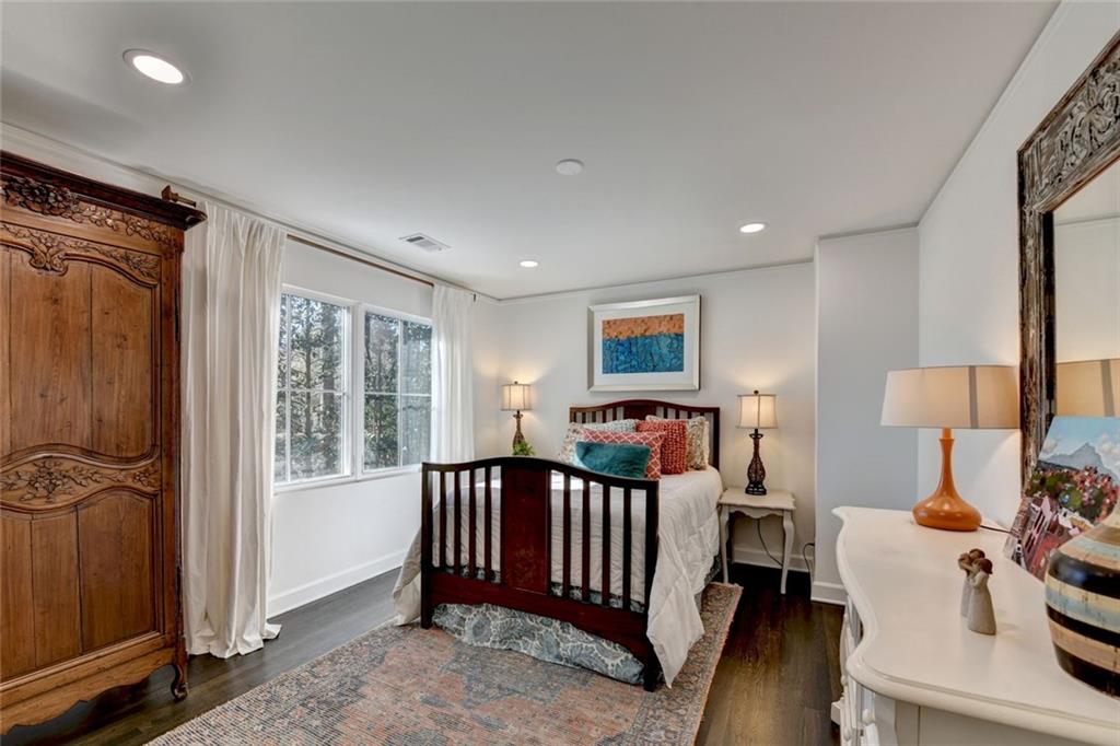 1789 Riverside Road Roswell, GA 30076 - Photo 32 of 65