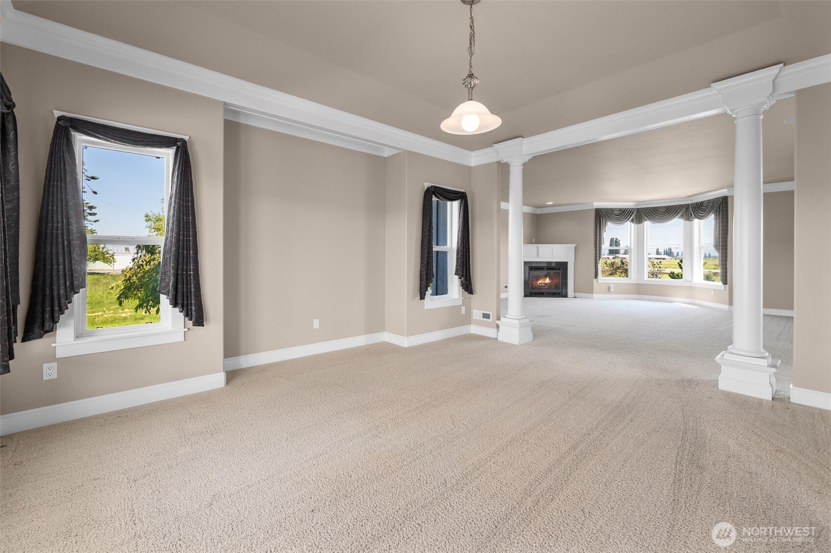 15714 Laconner Whitney Road La Conner, WA 98257 - Photo 8 of 40
