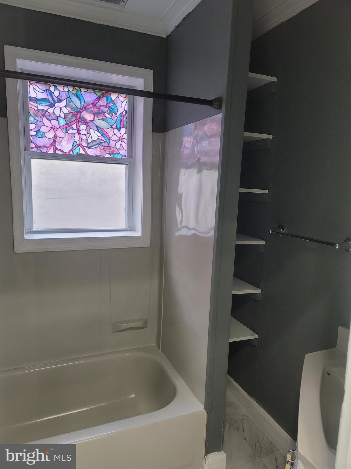 34 O Street Northwest, Unit A Washington, DC 20001 - Photo 9 of 13 Bathroom