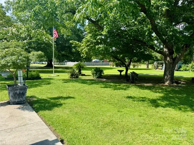 $312,000 | 300 Blackmon Street South, Bethune, SC 29009