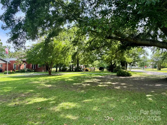 $312,000 | 300 Blackmon Street South, Bethune, SC 29009