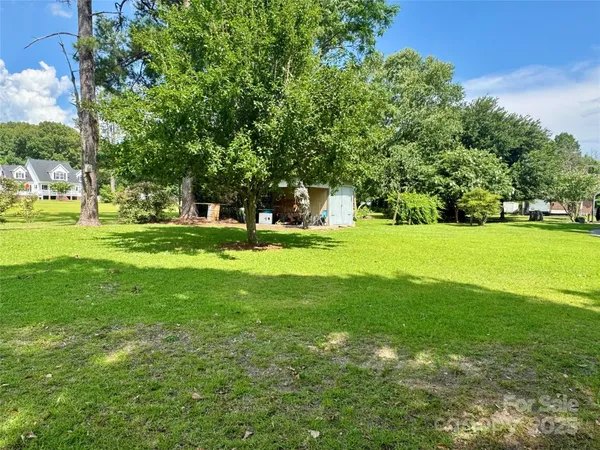 $312,000 | 300 Blackmon Street South, Bethune, SC 29009