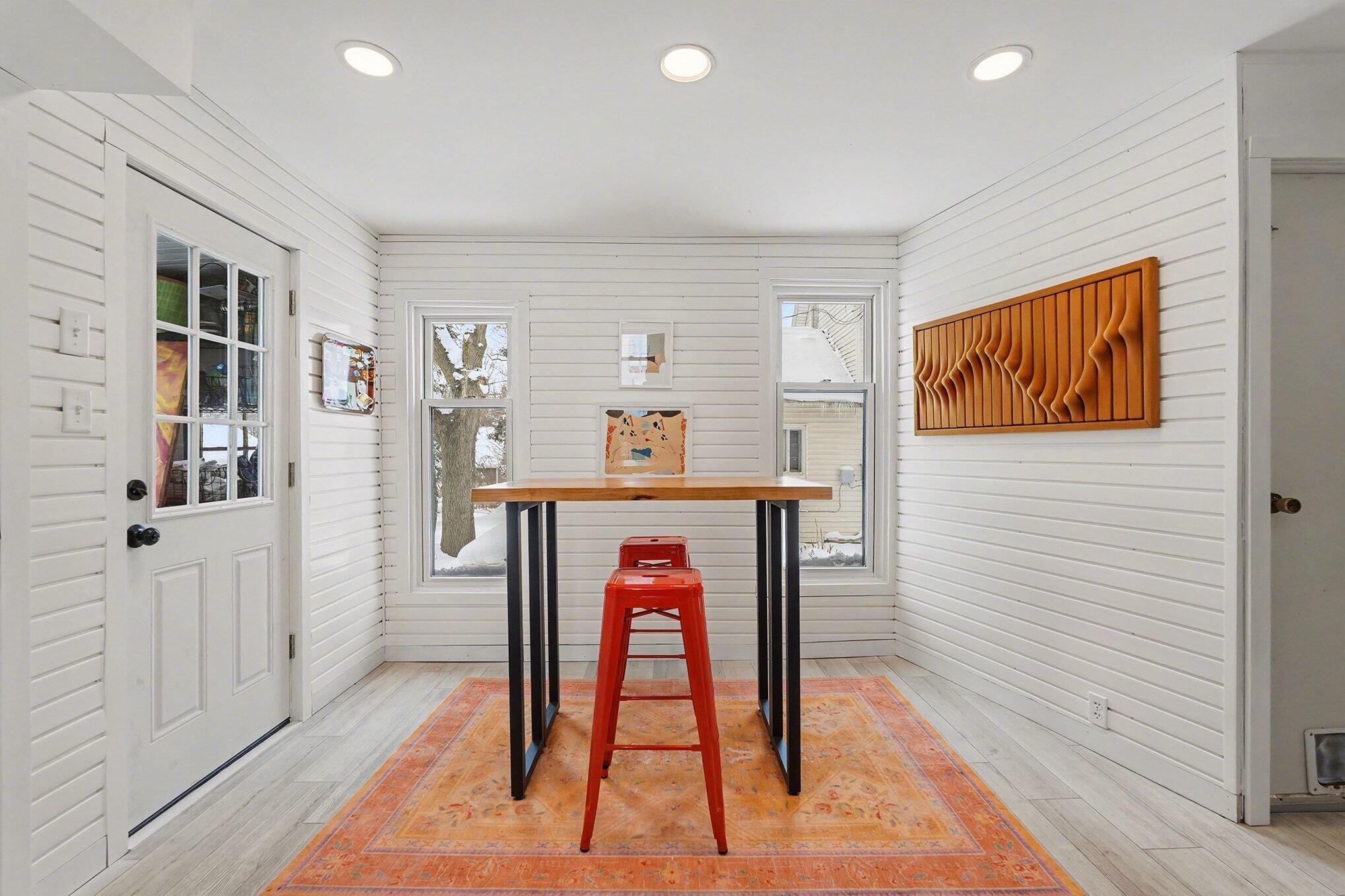 852 Innes Street Northeast, Unit 2 Grand Rapids, MI 49503 - Photo 12 of 25 012_file_9924