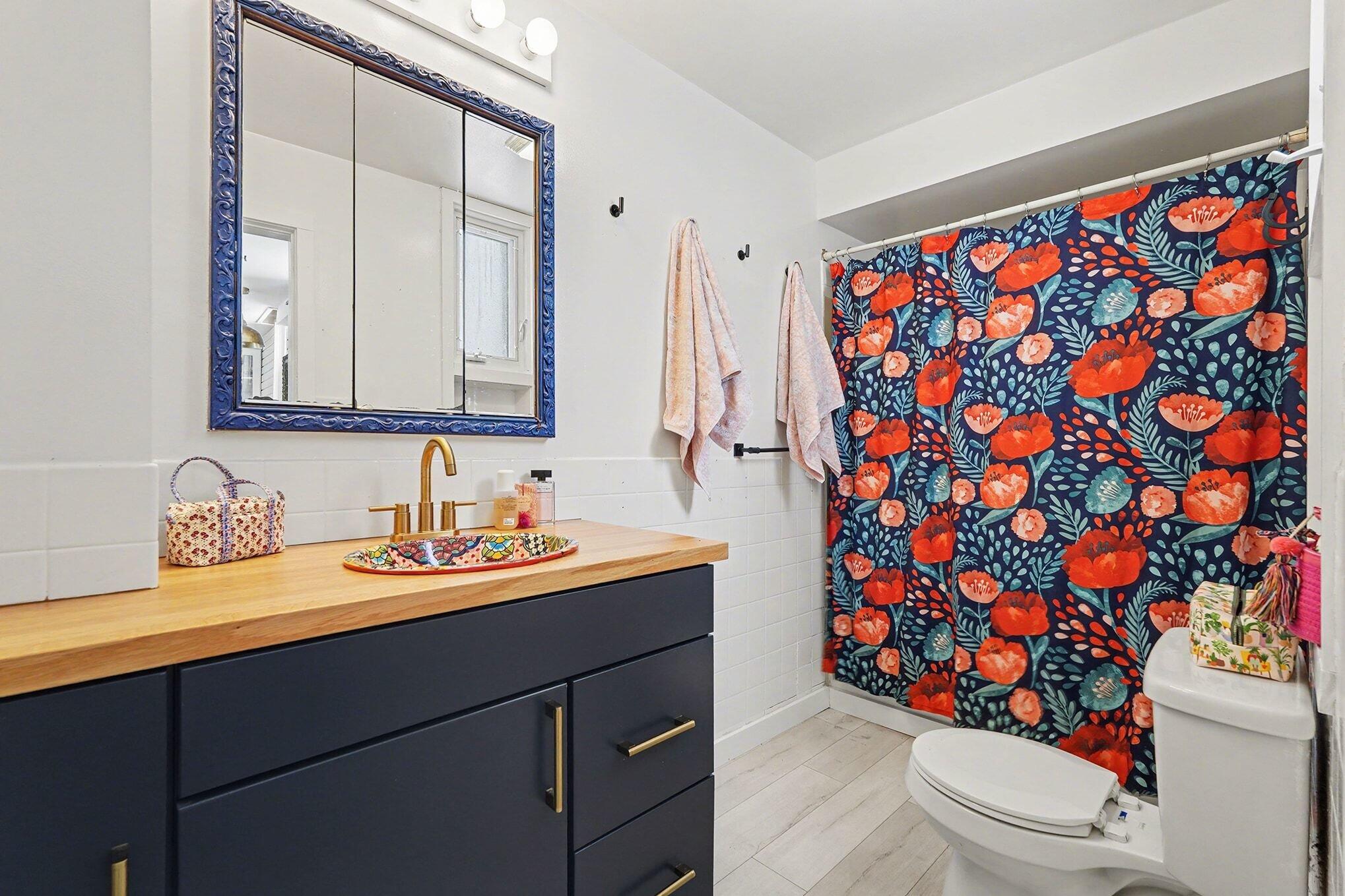 852 Innes Street Northeast, Unit 2 Grand Rapids, MI 49503 - Photo 13 of 25 013_file_4315