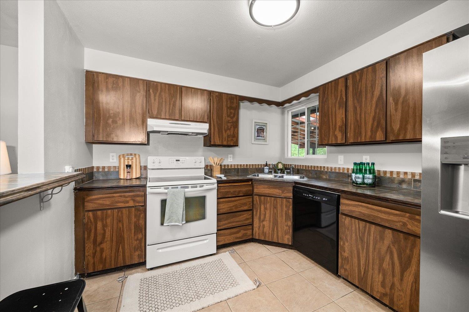 4818 North Isenhart Road Spokane Valley, WA 99216 - Photo 5 of 21 Gallery Image 5
