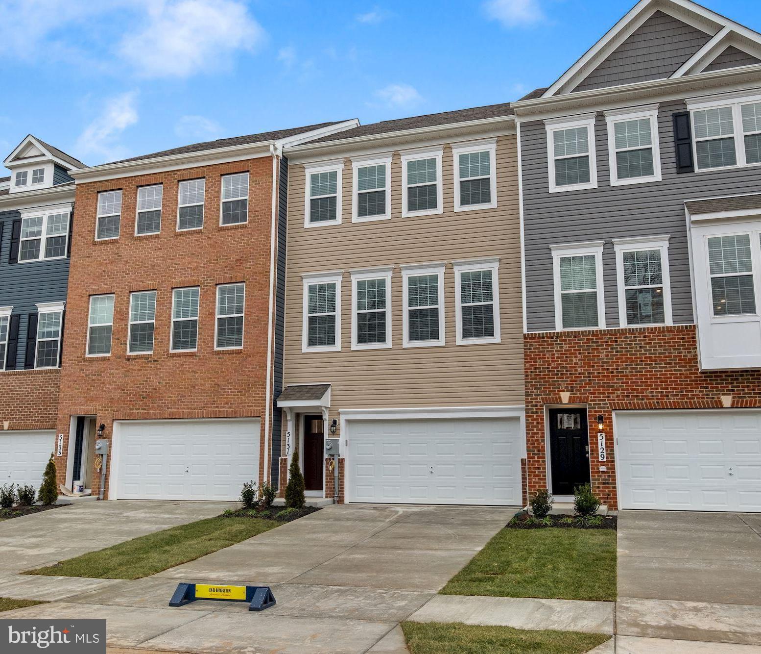 5131 Constitution Street Frederick, MD 21703 - Photo 3 of 28