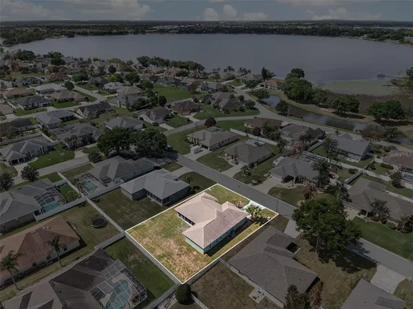 $375,000 | 131 Ruby Lake Drive, Winter Haven, FL 33884