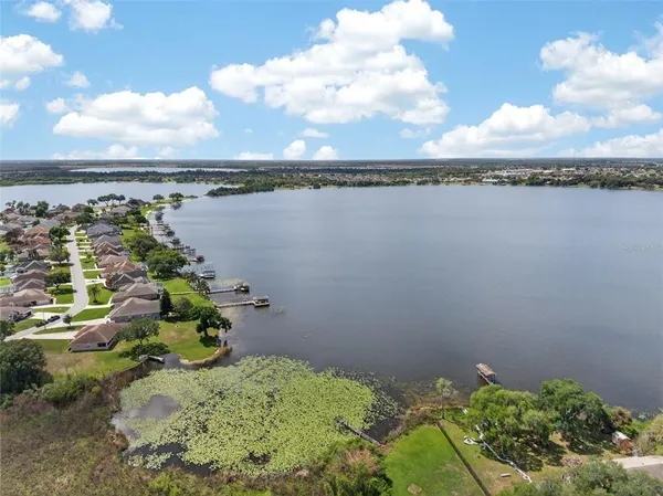 $375,000 | 131 Ruby Lake Drive, Winter Haven, FL 33884