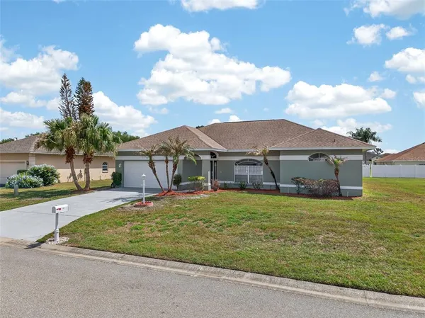 $375,000 | 131 Ruby Lake Drive, Winter Haven, FL 33884
