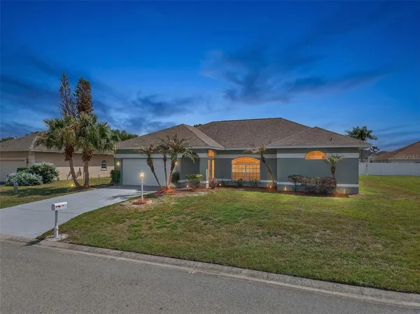 $375,000 | 131 Ruby Lake Drive, Winter Haven, FL 33884