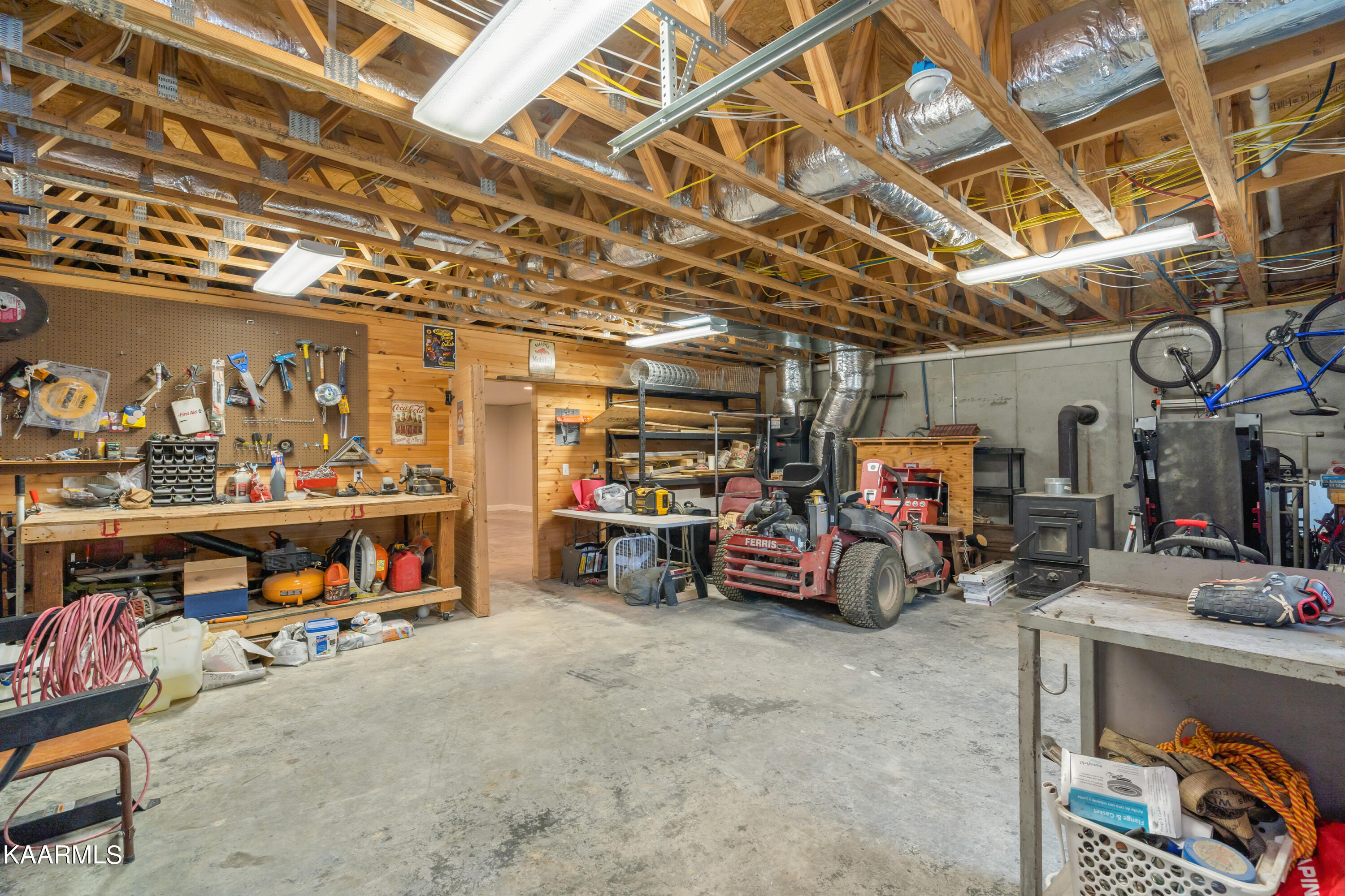 175 Cedar Lane Road Madisonville, TN 37354 - Photo 35 of 60 175 Cedar Lane Rd-28