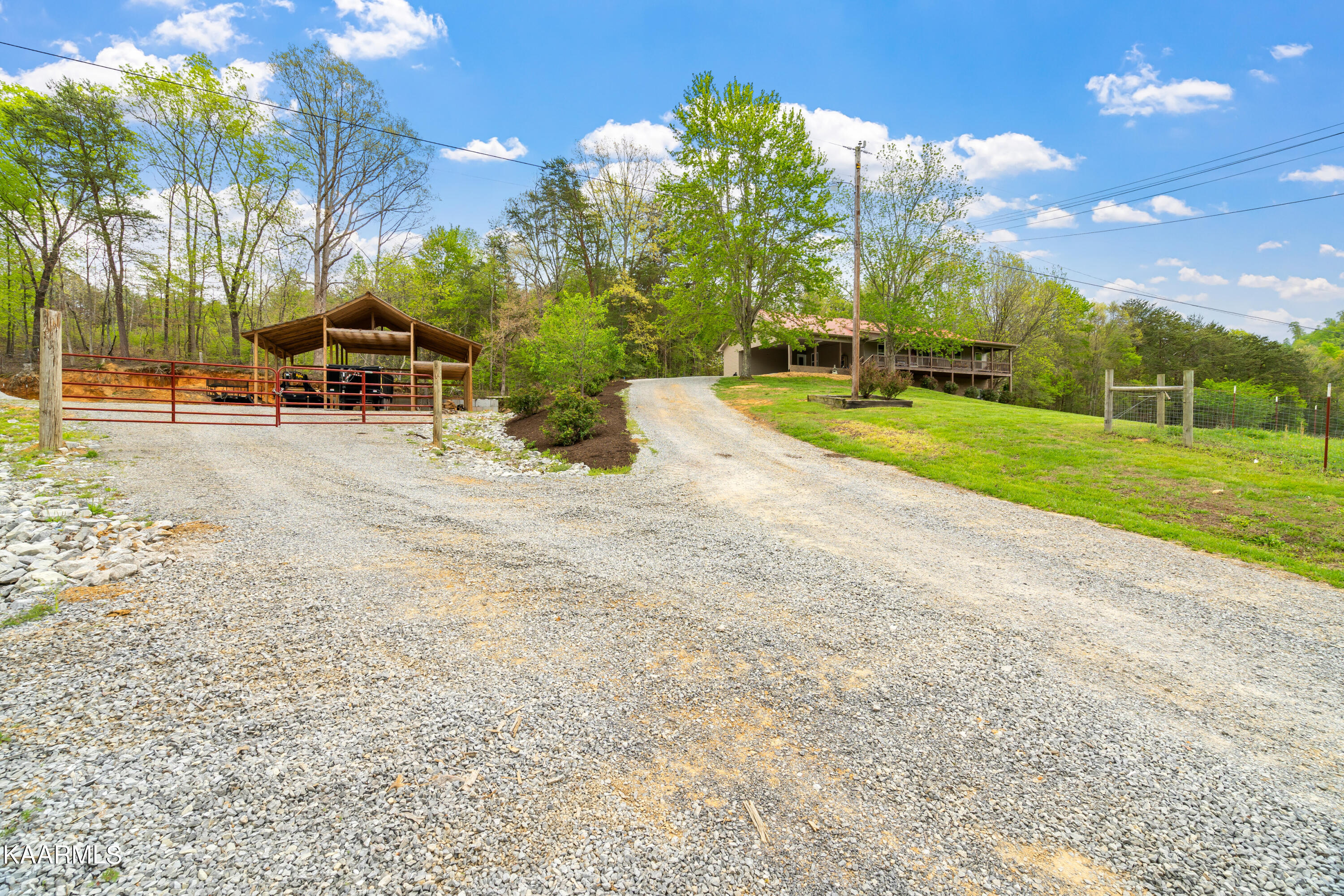 175 Cedar Lane Road Madisonville, TN 37354 - Photo 8 of 60 175 Cedar Lane Rd-45