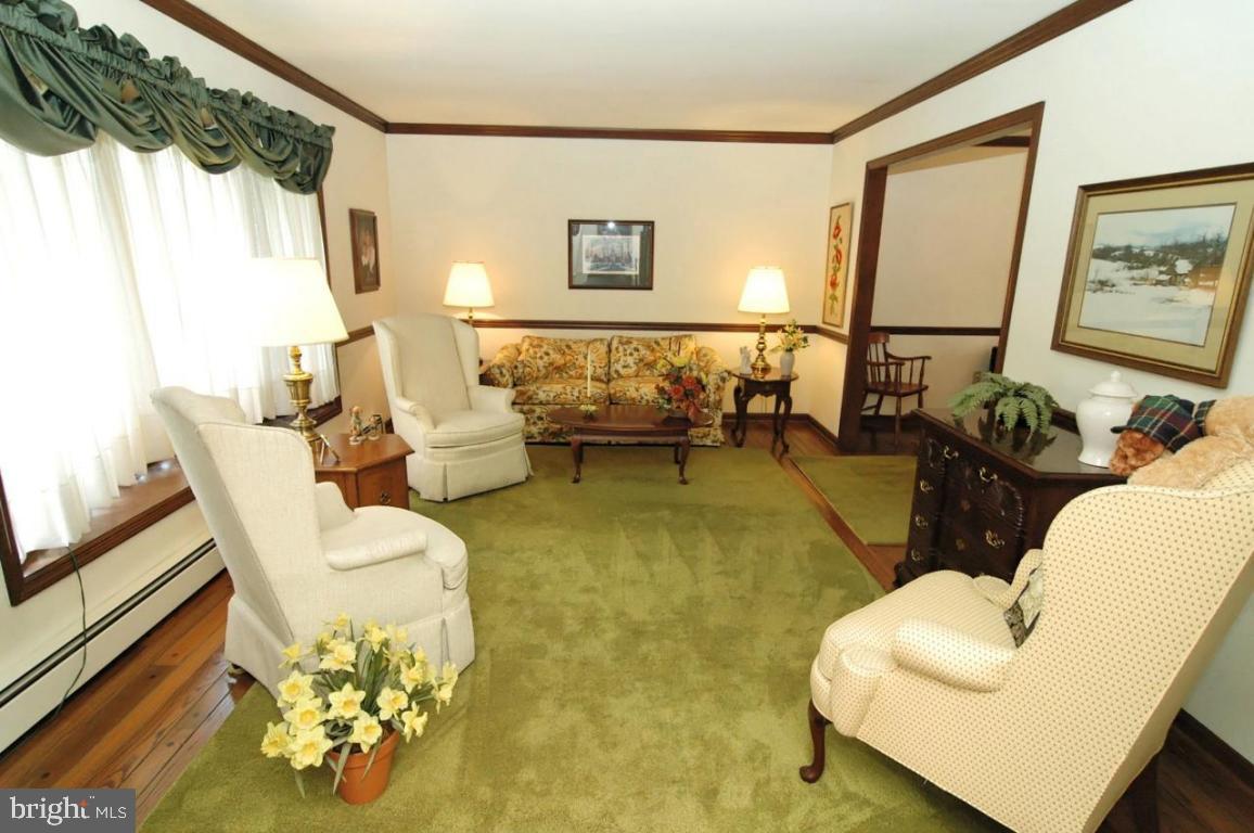 1520 Zarker Road Lancaster, PA 17601 - Photo 2 of 13