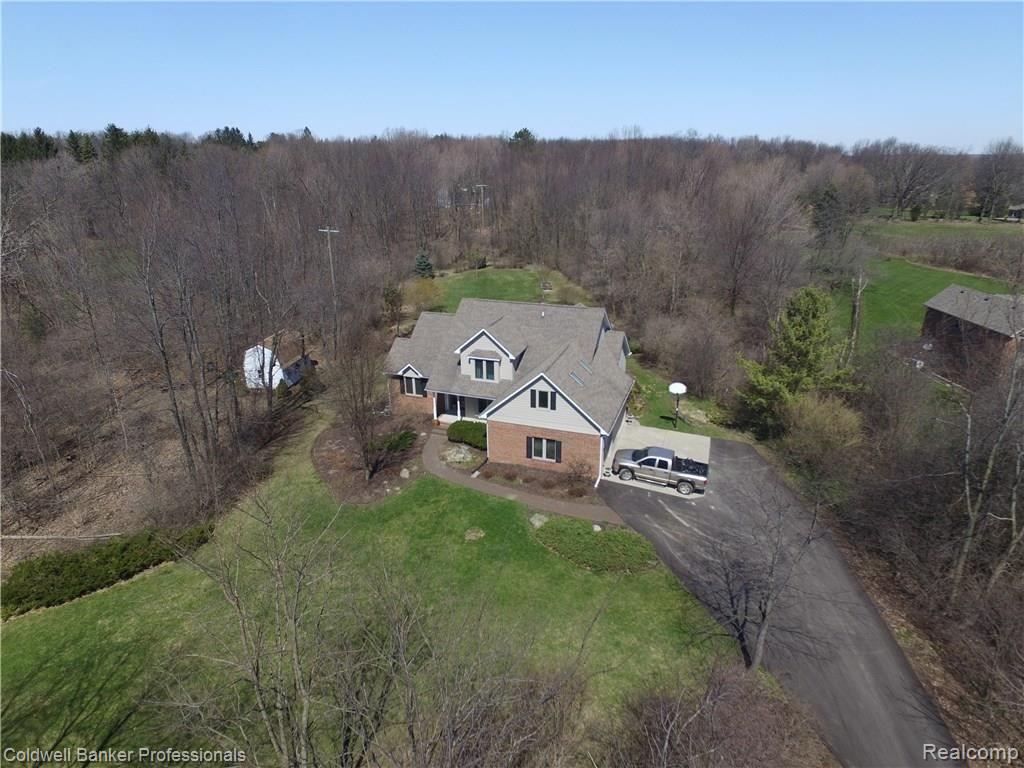7715 Ranch Estates Road Clarkston, MI 48348 - Photo 9 of 64 DJI_0006.JPG