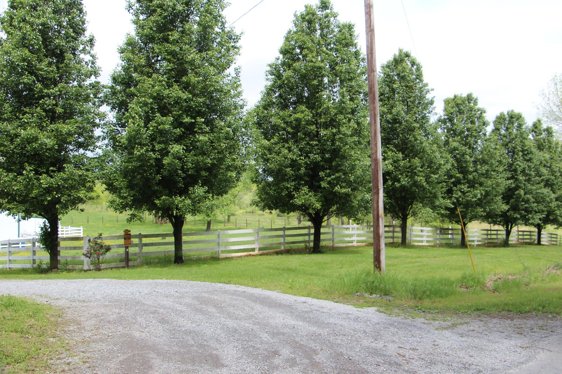4800 Rock House Road Portland, TN 37148 - Photo 3 of 22