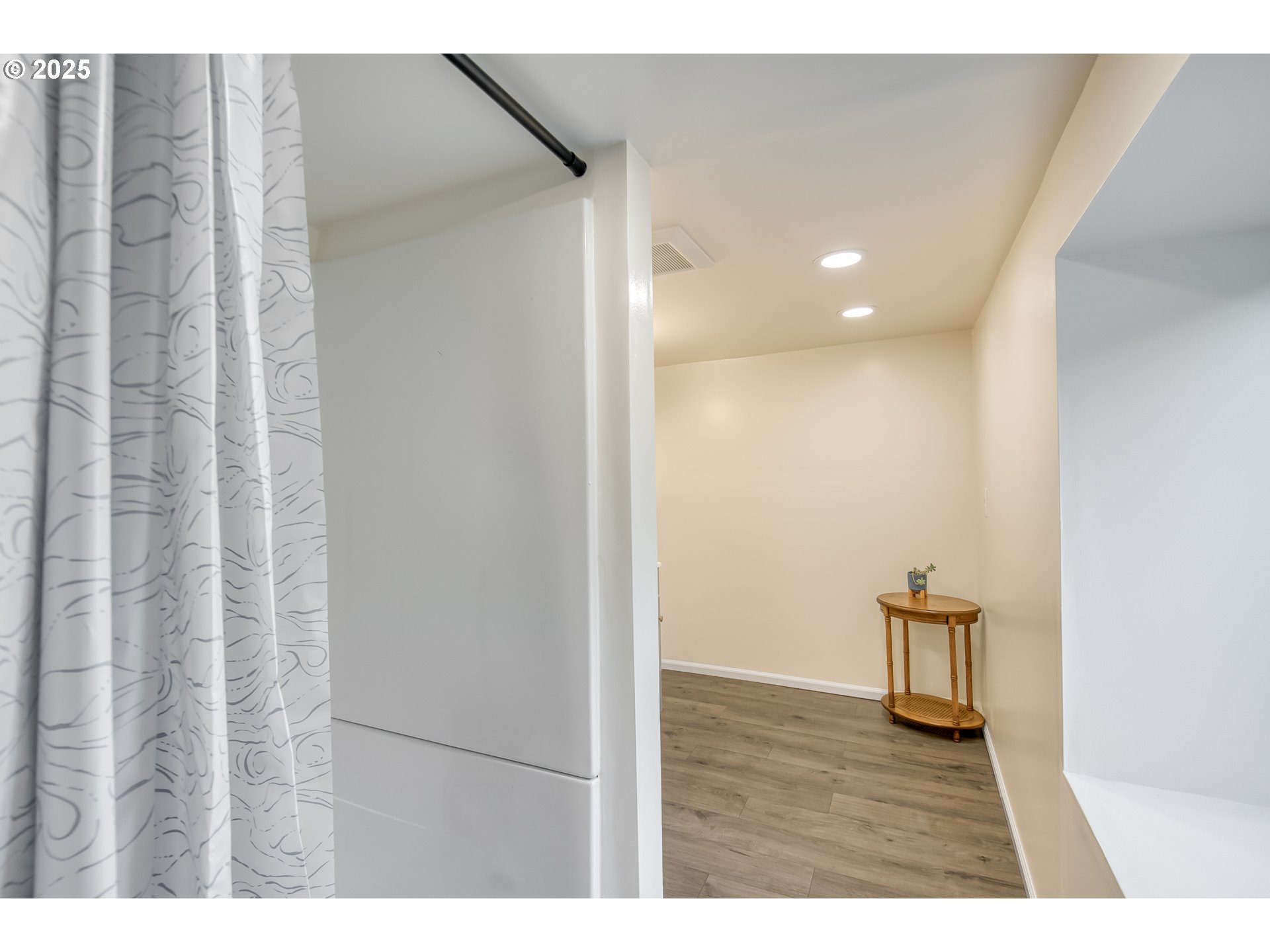 635 Southeast 4th Street Gresham, OR 97080 - Photo 21 of 34 Basement