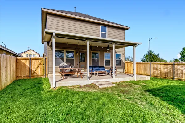 $2,250 | 7233 Crestone Road, Austin, TX 78744