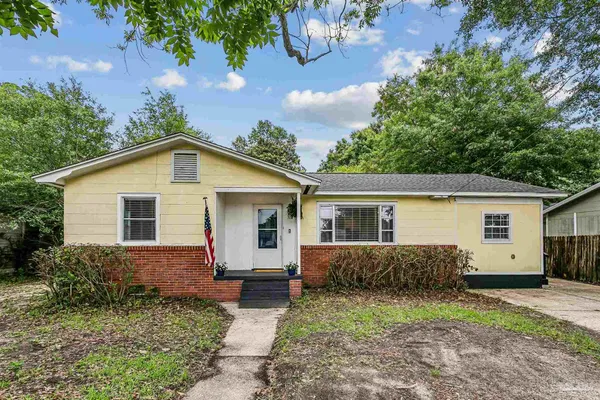 $239,900 | 702 North 49th Avenue, Pensacola, FL 32506