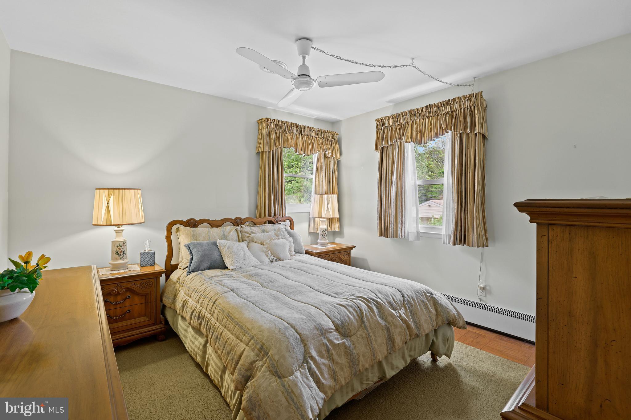 5733 Oakland Road Baltimore, MD 21227 - Photo 15 of 36