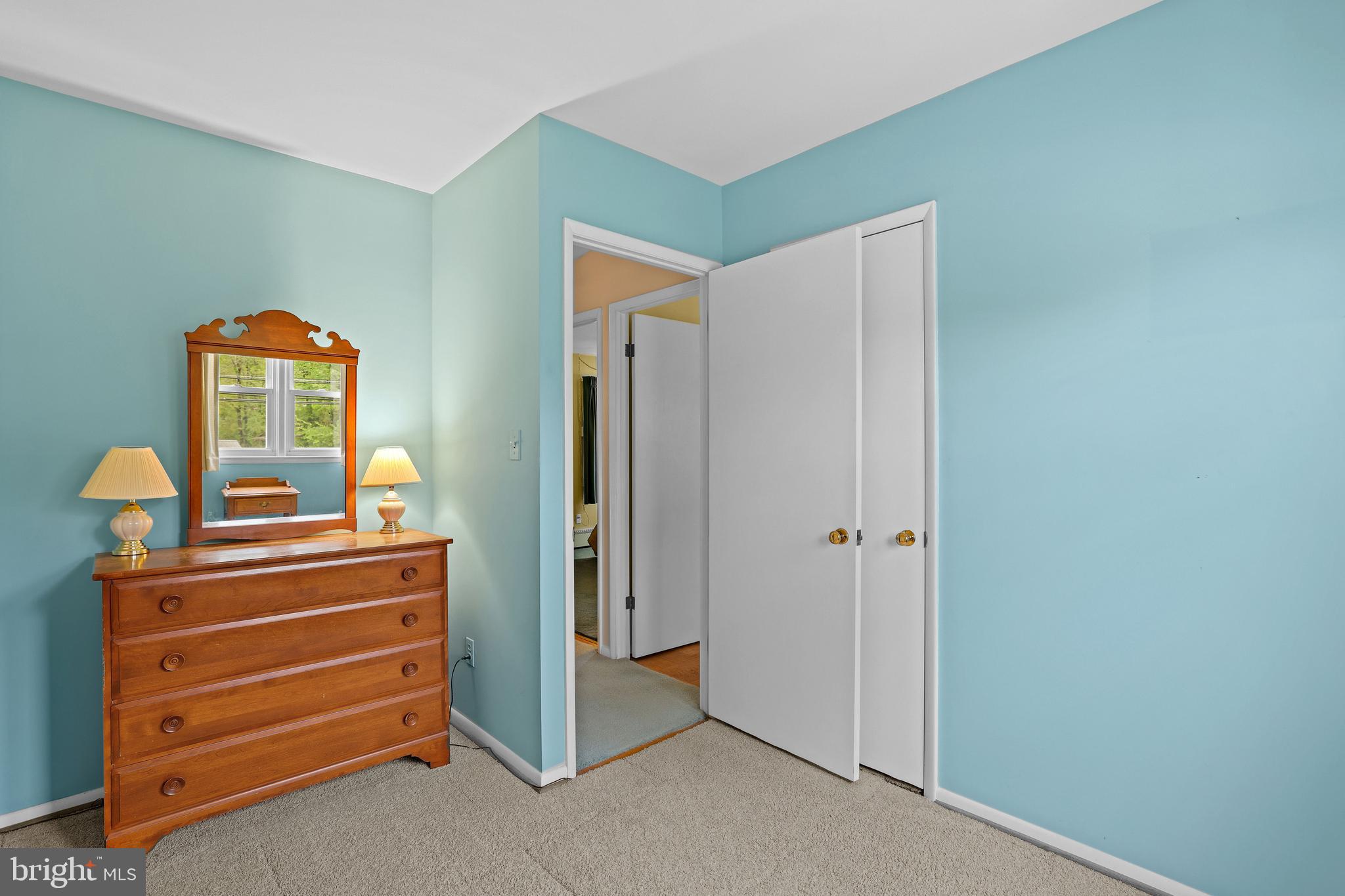 5733 Oakland Road Baltimore, MD 21227 - Photo 20 of 36