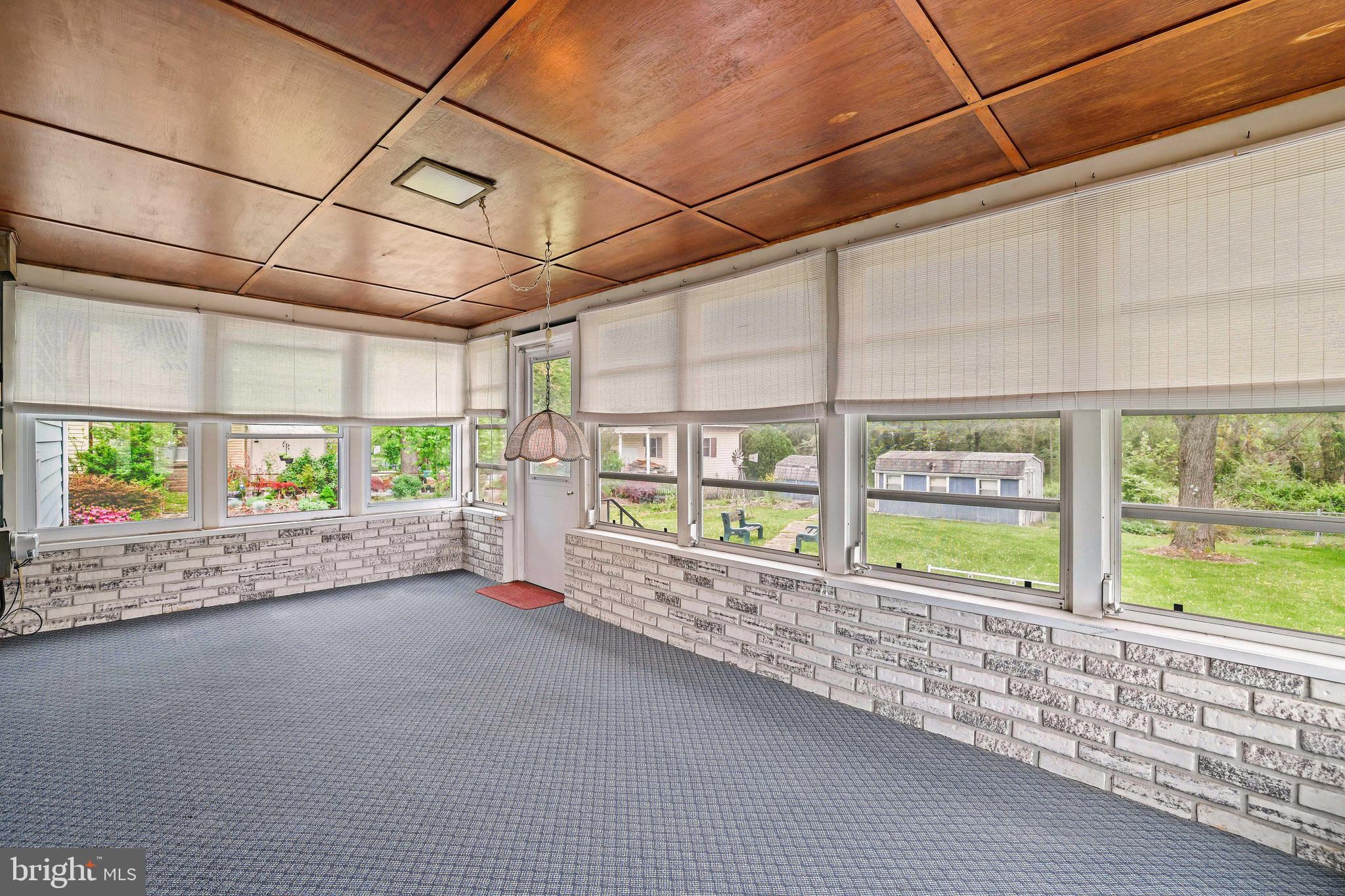 5733 Oakland Road Baltimore, MD 21227 - Photo 30 of 36