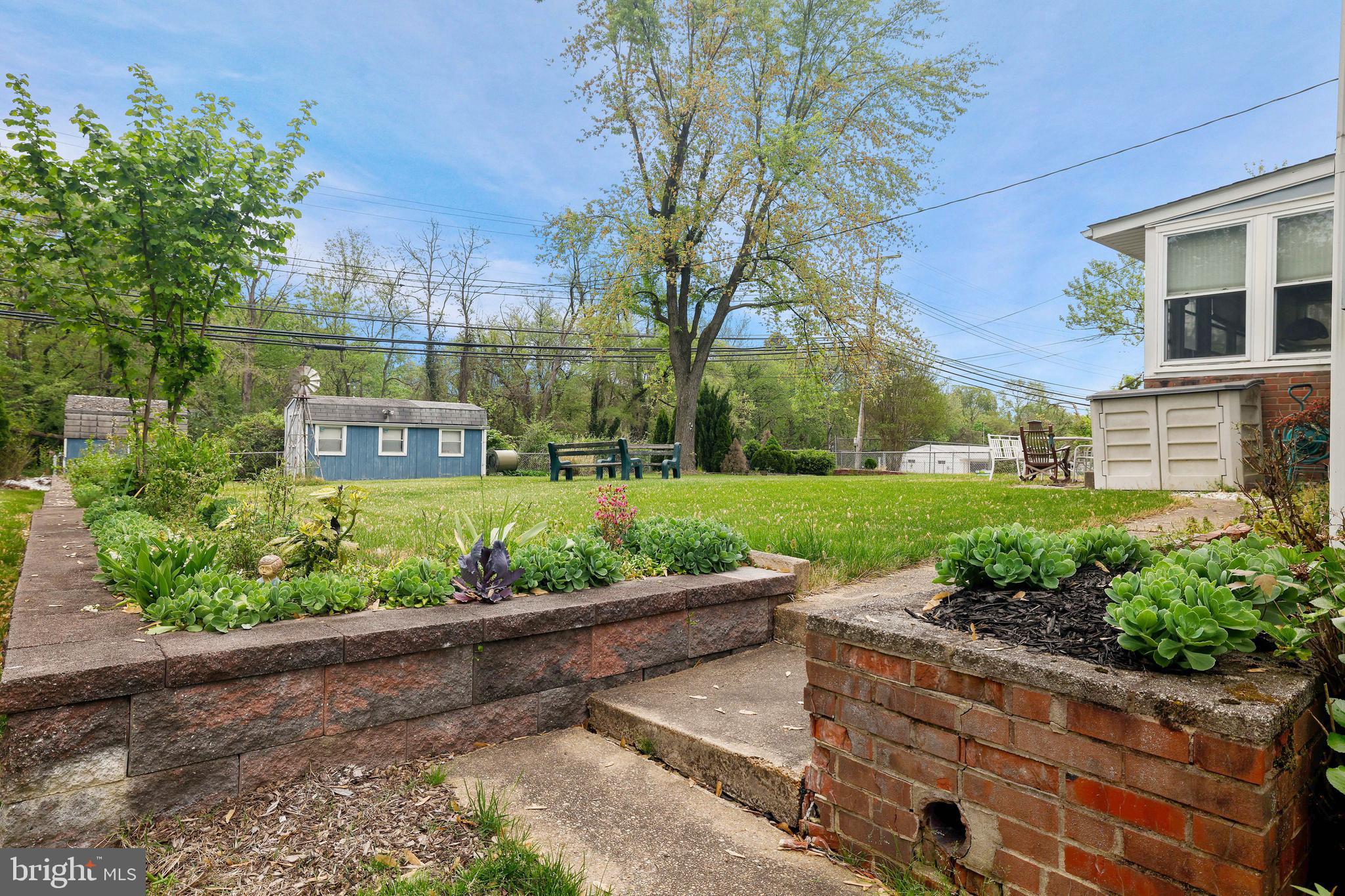 5733 Oakland Road Baltimore, MD 21227 - Photo 33 of 36