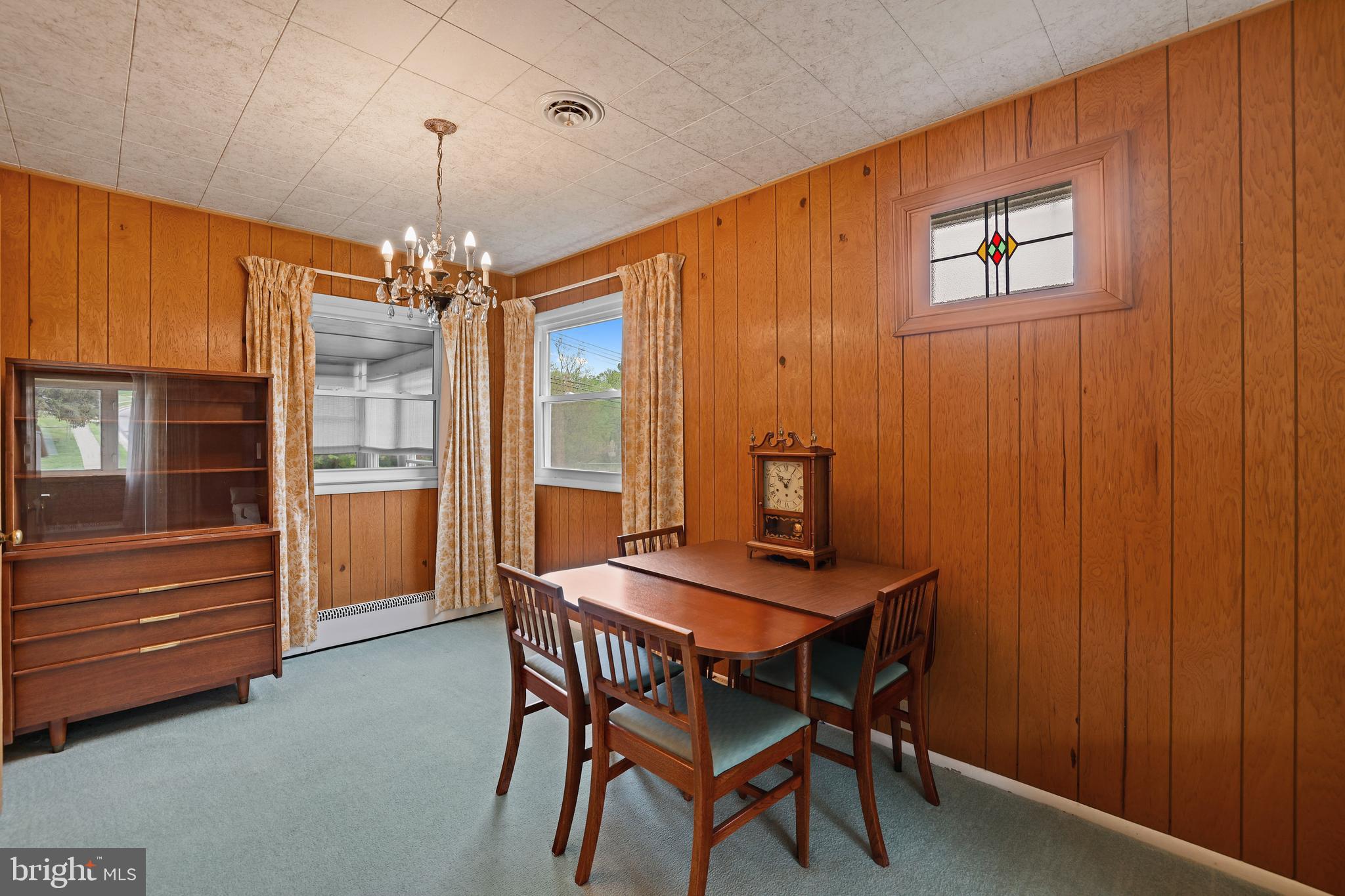 5733 Oakland Road Baltimore, MD 21227 - Photo 10 of 36