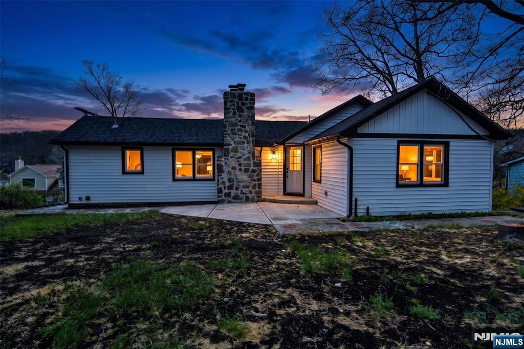 56 Lake Shore Road East Stockholm, NJ 07460 - Photo 31 of 45
