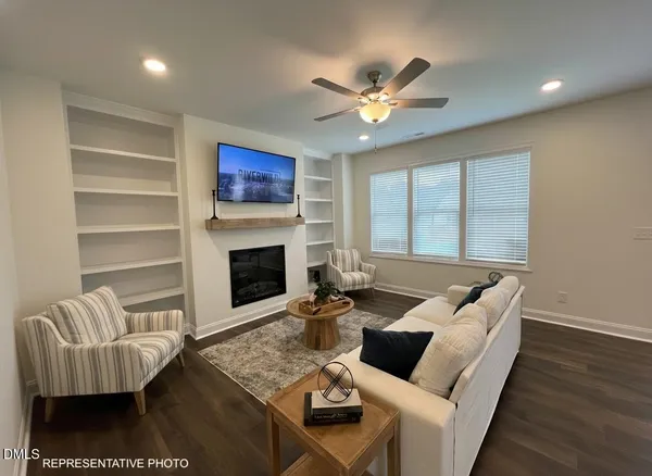 $299,900 | 140 Longfield Court, Dunn, NC 28334