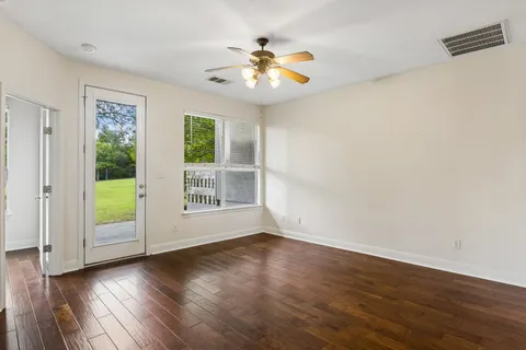 $400,000 | 114 Aria Ridge, Unit 802, Lakeway, TX 78738