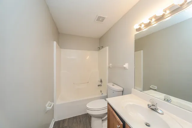 $1,825 | 7766 Brookbury Cove, Memphis, TN 38125