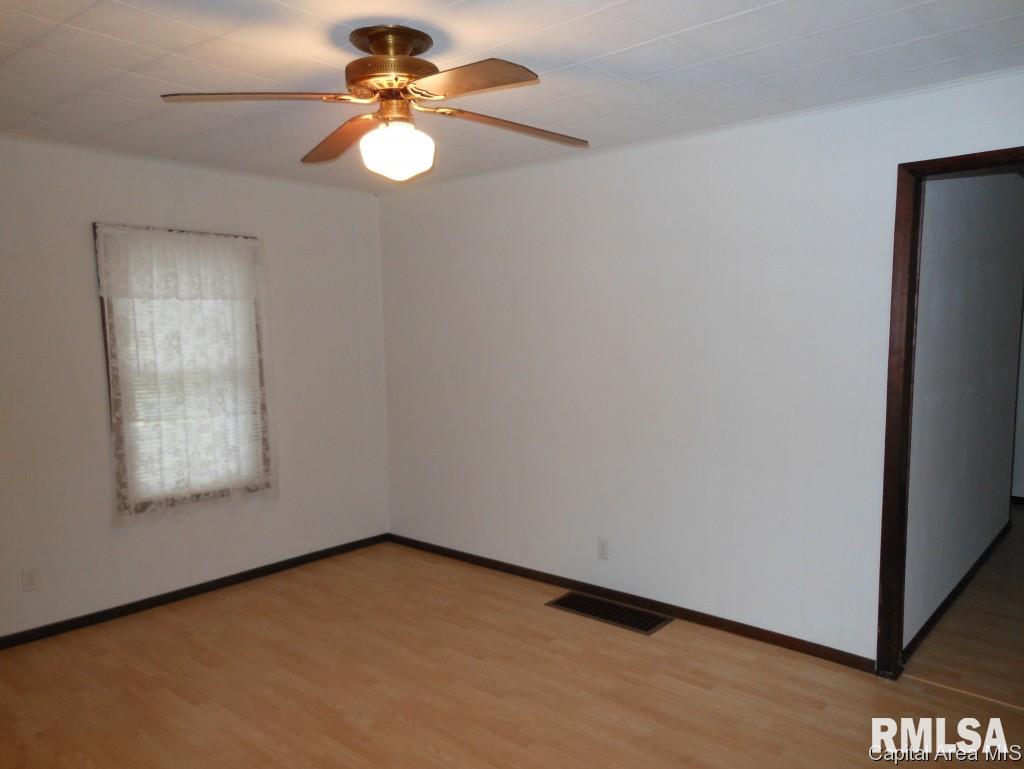 2828 South 12th Street Springfield, IL 62703 - Photo 3 of 14
