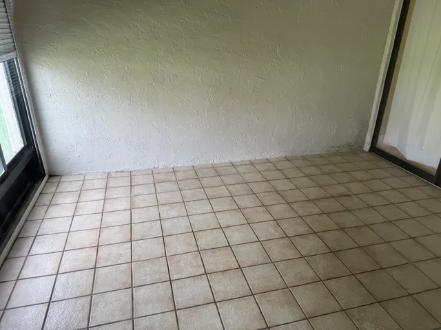 $2,000 | 3242 Perimeter Drive, Greenacres, FL 33467