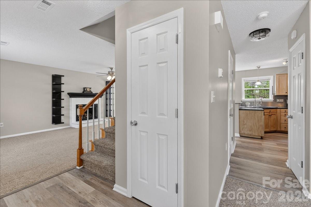 396 Reed Creek Road Mooresville, NC 28117 - Photo 3 of 45