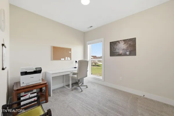 $875,000 | 806 River Drive, Blaine, TN 37709