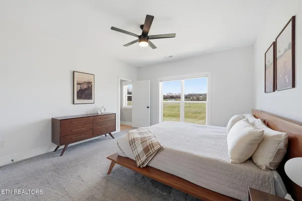 $875,000 | 806 River Drive, Blaine, TN 37709