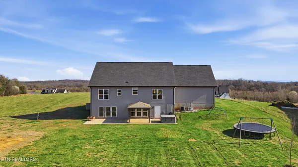 $875,000 | 806 River Drive, Blaine, TN 37709