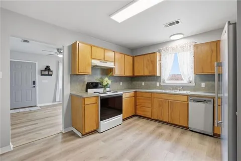 $170,000 | 135 North 4th Street, Ponchatoula, LA 70454