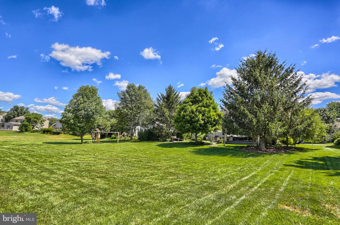 36 Longenecker Road Lititz, PA 17543 - Photo 12 of 54
