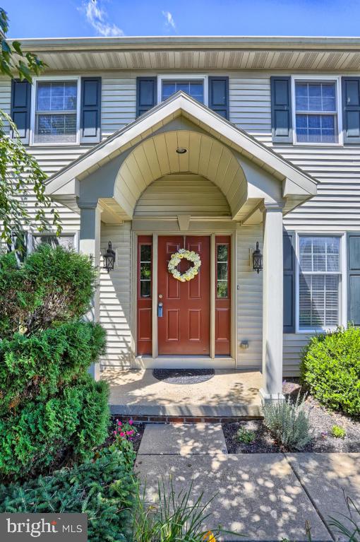 36 Longenecker Road Lititz, PA 17543 - Photo 4 of 54