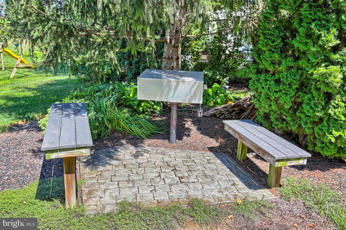 36 Longenecker Road Lititz, PA 17543 - Photo 9 of 54