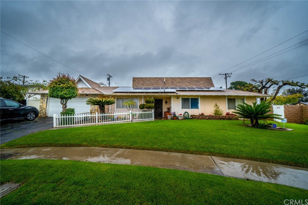882 East Home Street Rialto, CA 92376 - Photo 1 of 1 Gallery Image 1