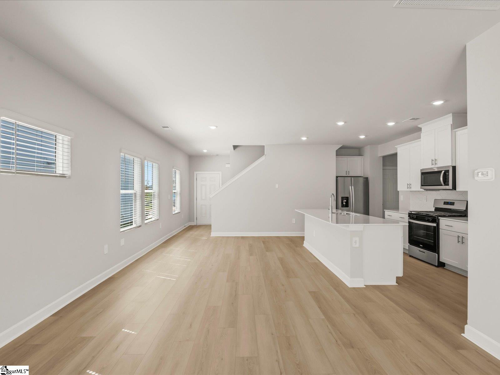 402 Shortleaf Lane Pendleton, SC 29670 - Photo 8 of 31