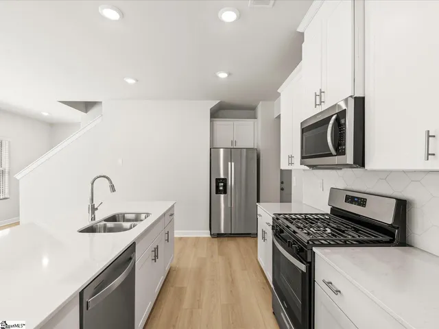 $249,900 | 402 Shortleaf Lane, Pendleton, SC 29670