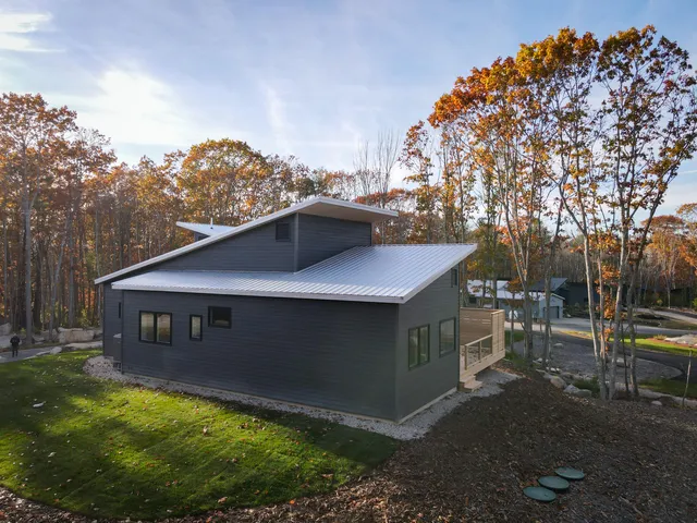 $849,900 | 4 Windward Ridge, Biddeford, ME 04005
